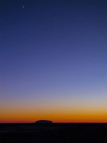 Zonsopkomst bij de Uluru of Ayers Rock, Australië