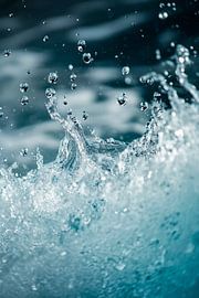 Wassertropfen und Spritzer im Detail von Poster Art Shop