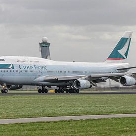 Cathay Pacific Boeing 747-400 passagiersvliegtuig. van Jaap van den Berg