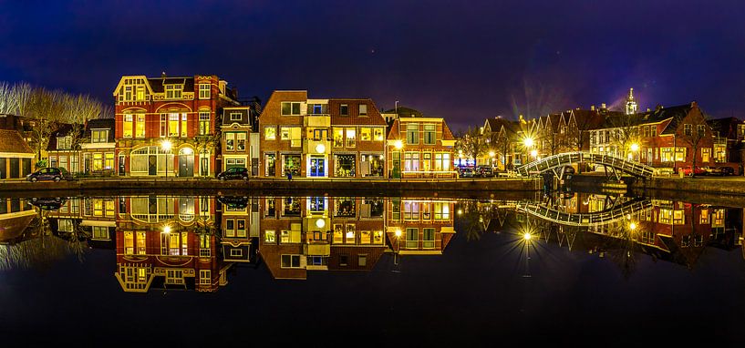Sneek bij nacht von Jaap Terpstra