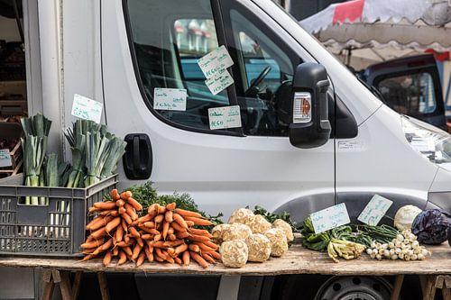 op de markt