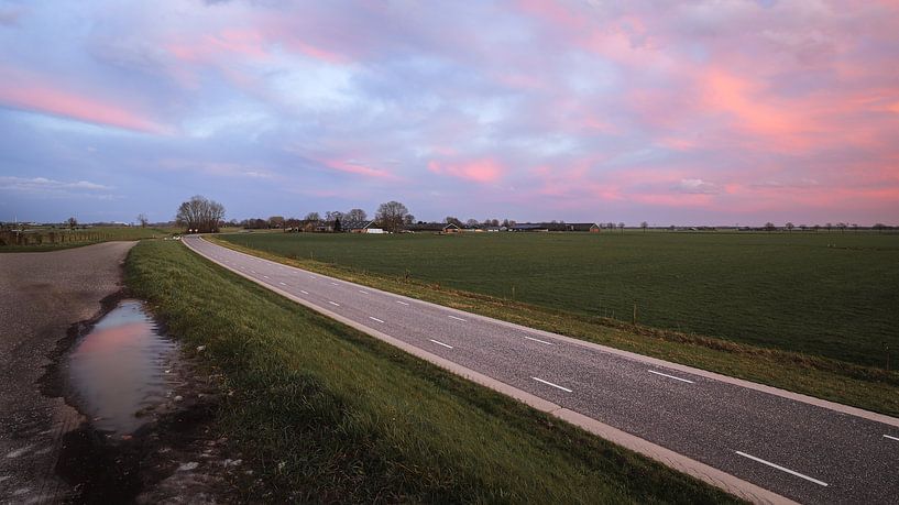 Countryside with Pink Sky by Zwoele Plaatjes