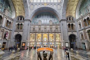 Stationshal Antwerpen van Mark Bolijn