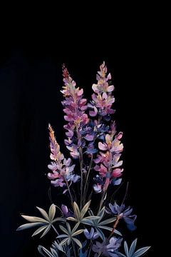 Leuchtende Lupinen vor dunklem Hintergrund von NJ Midnight Studio