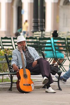 Cubaanse gitarist sur Astrid Decock