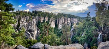 Montagnes Hrubá Skála sur Pierre Verhoeven