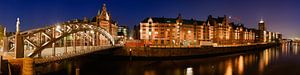 Hamburg Speicherstadt am Abend.