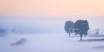 Panorama: Ship on the Lek in the fog by John Verbruggen