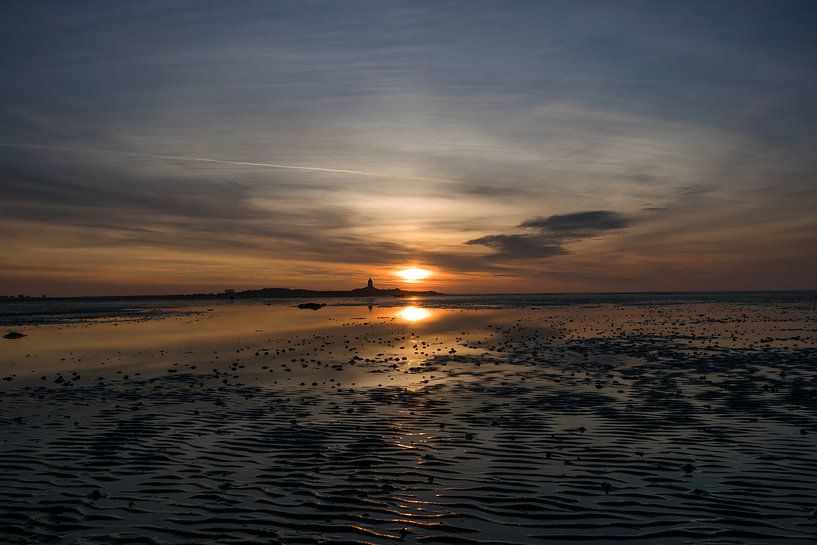 Prachtige zonsondergang boven het strand van Patrick Verhoef
