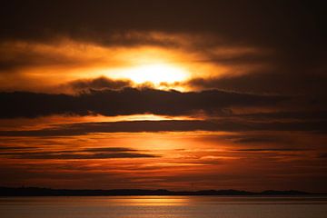 Zonsondergang aan de Brouwersdam van Annelies Cranendonk