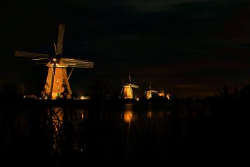 Kinderdijk, verlichte Molens  van Rob Jansen