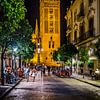 Sevilla bij avond (1) van Rob van der Pijll
