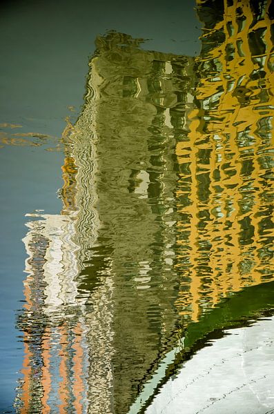 Reflected residential towers by Frans Blok