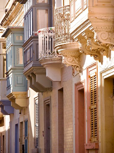 Balkons in Rabat op Malta van Judith van Wijk