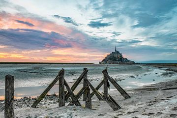 Le Mont St. Michel Frankrijk van Ron van der Stappen