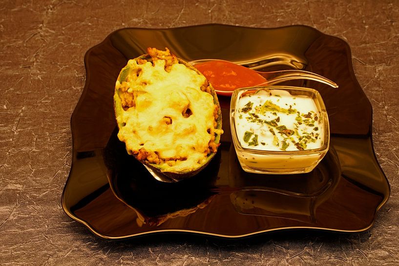 Stuffed avocado with minced meat and cheese au gratin by Babetts Bildergalerie