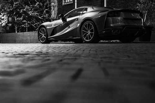 Ferrari 812 GTS V12 spider sportwagen