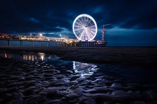 Scheveningen Pier by Eric Andriessen