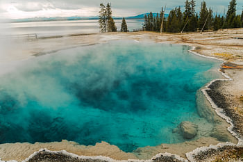 Turkooizen bron in Yellowstone