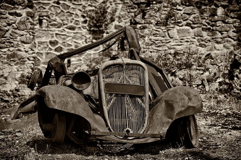 Vintage Car by Cor Ritmeester