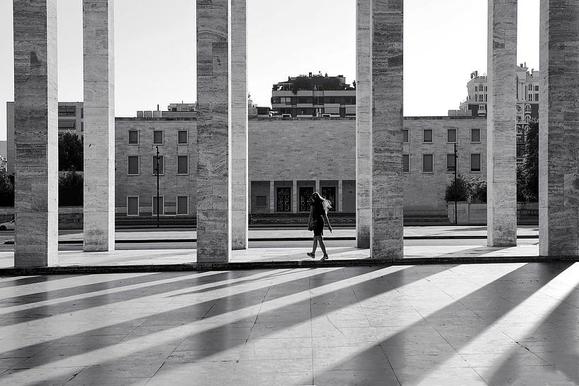 Portail de lignes Tirana par Patrick Lohmüller