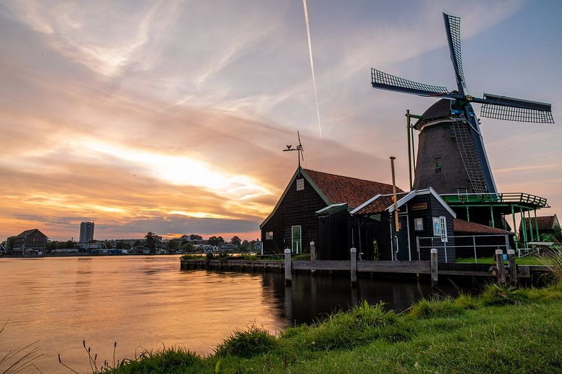 Amsterdam by Hello Pompoyo