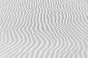 Labyrinth aus Sand in einer Düne in der Wüste Sahara in Mauretanien