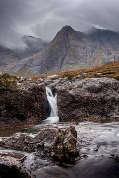 Scotland, Skye "Fairy Pools" by martin slagveld