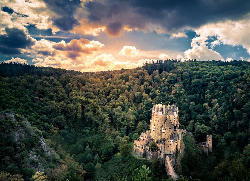 die Burg Eltz im Sonnenschein von Marc-Sven Kirsch