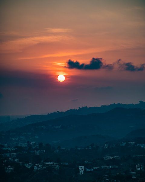 Los Angeles by Hello Pompoyo