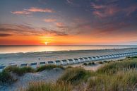 Texel - Strand Paal 28 - schöner Sonnenuntergang von Texel360Fotografie Richard Heerschap Miniaturansicht