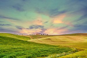 Toskana in Italien eine hügelige Landschaft
