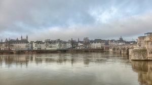 Uitzicht op de Sint Servaasbrug in Maastricht