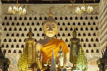 Buddha in Wat Si Saket by Walter G. Allgöwer