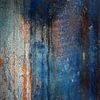 Abstract in blauw oranje van Annemie Hiele