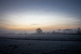 Foggy landscape in Wassenaar by Sebastian Stef