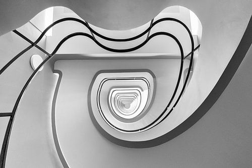 L'escalier de Den Bell à Anvers en noir et blanc