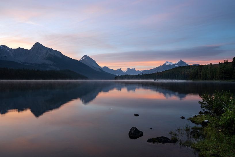 Maligne Lake, Jasper, Alberta, Canada by Alexander Ludwig