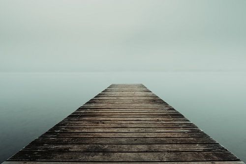 Nebel über dem Sempacher See von Stefan Heesch