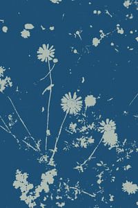 Motif floral bleu