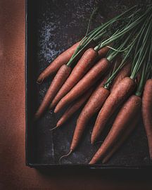Orange carrots by Laura van Driel