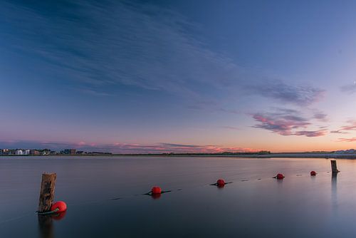 boeien in het water bij het wolderwijd.
