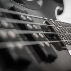 Bass lines in zwart-wit part 1