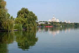 Casa Presei Libere sur Richard Wareham