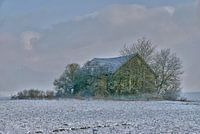 einsame Holzhütte im Winter