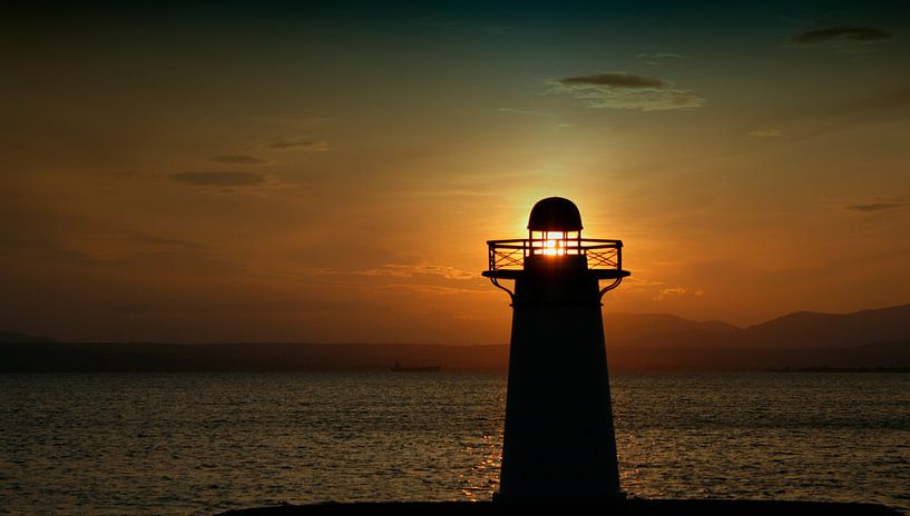 Een zonnige vuurtoren by Jack Tol