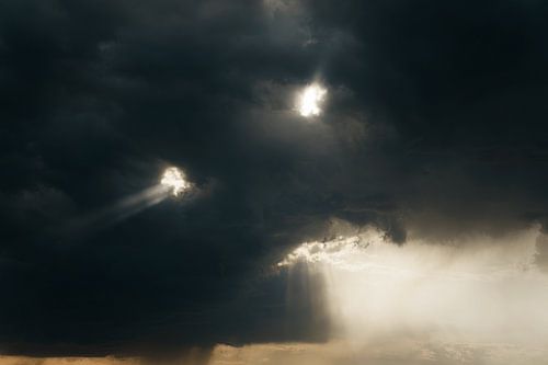 Fissures in the Dark