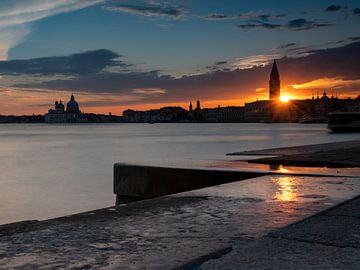 Zonsondergang in Venetië