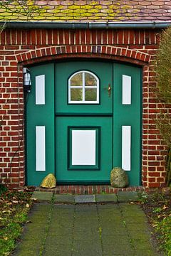 Entrance door on Sylt 3 by Norbert Sülzner