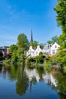 View of old-Cralingen with church and pond